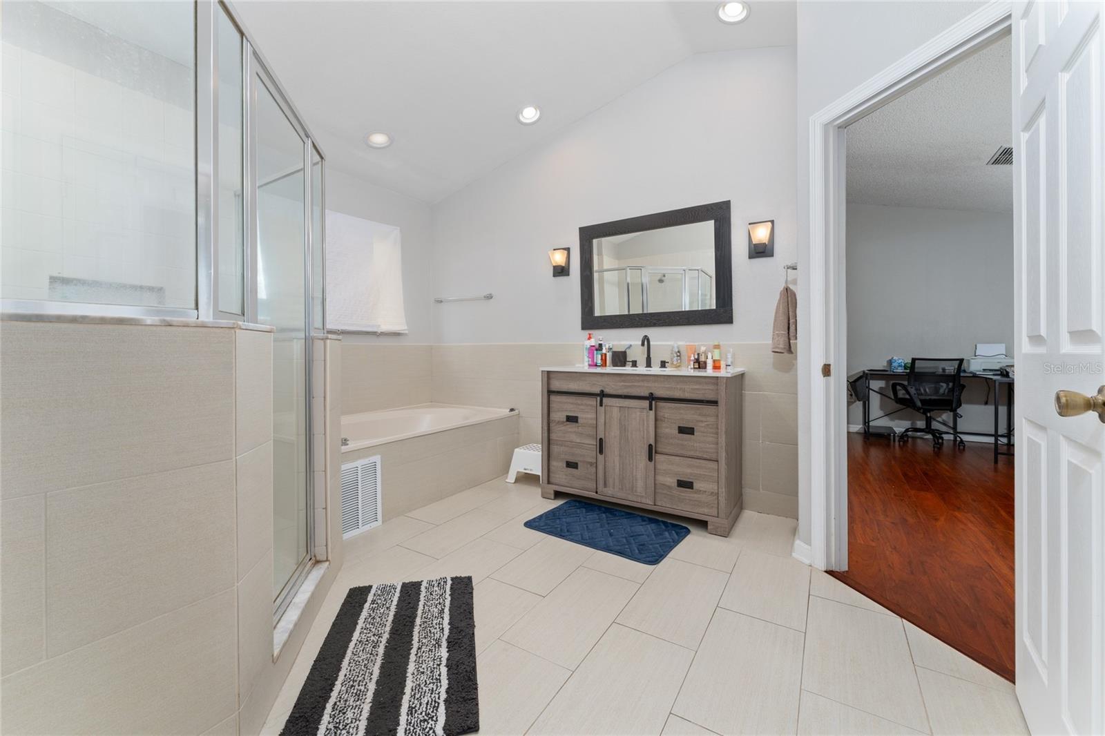 ISLAND WALK 49 71 - Residential