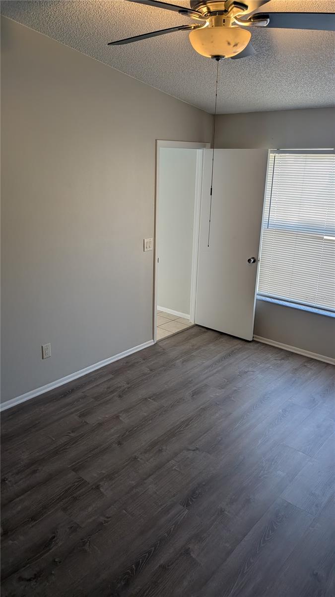 CENTRE COURT CONDO 03 PH 01 - Residential