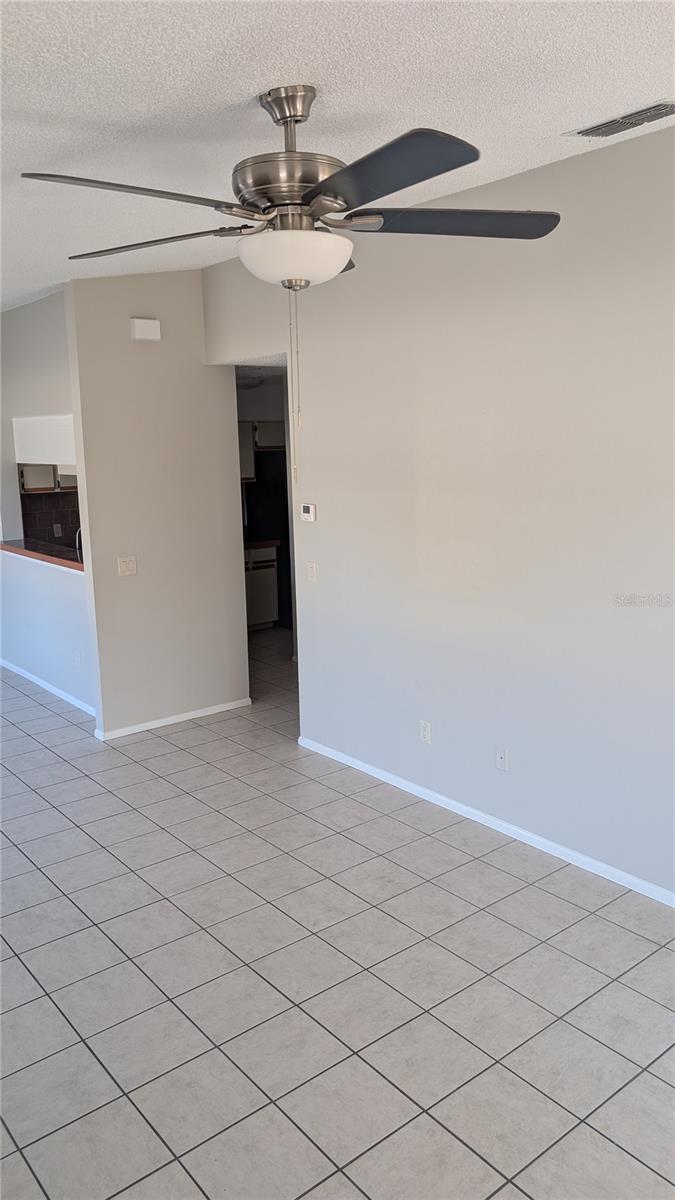 CENTRE COURT CONDO 03 PH 01 - Residential