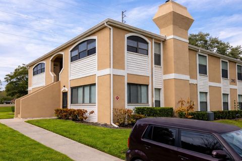 Photo of 3160 S Semoran Boulevard #905, Orlando, FL 32822 (MLS # S5146117)