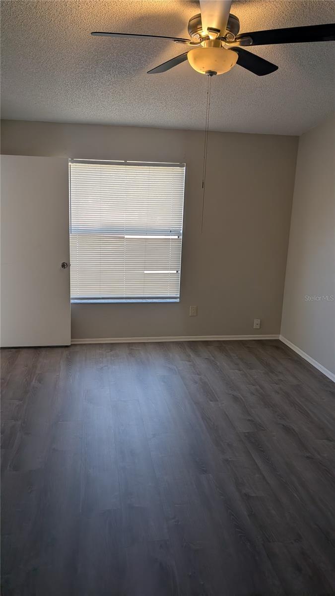 CENTRE COURT CONDO 03 PH 01 - Residential