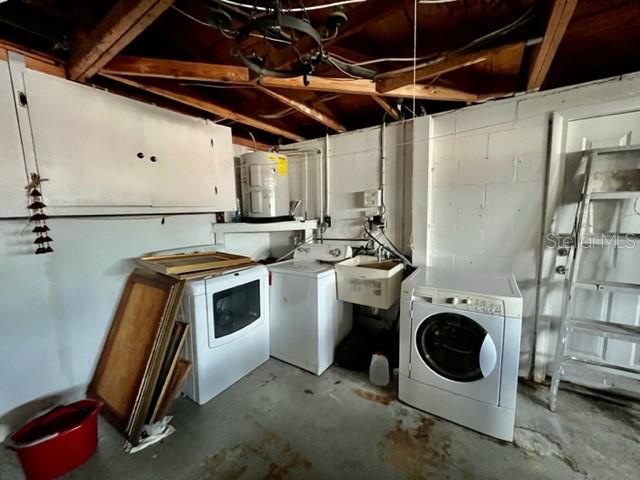 REGENCY PARK - Residential