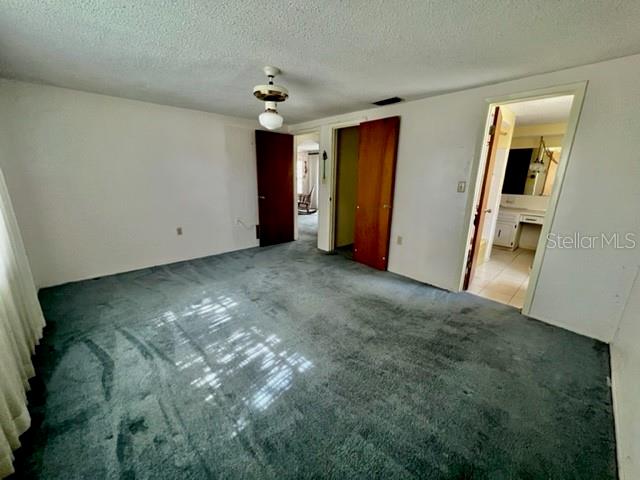 REGENCY PARK - Residential