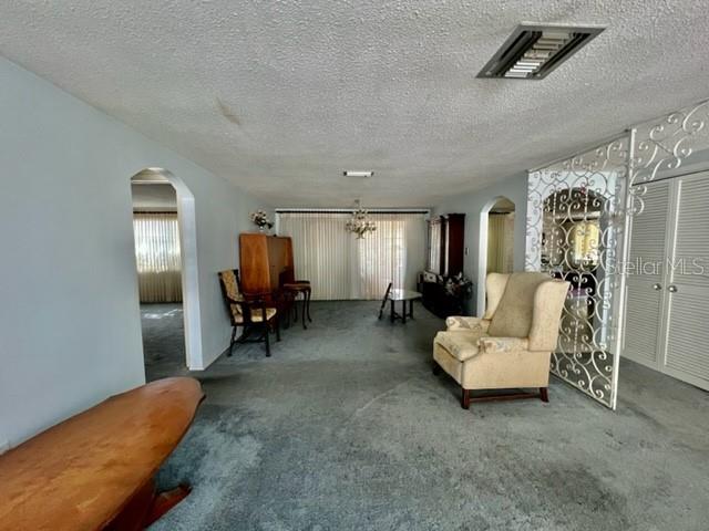 REGENCY PARK - Residential