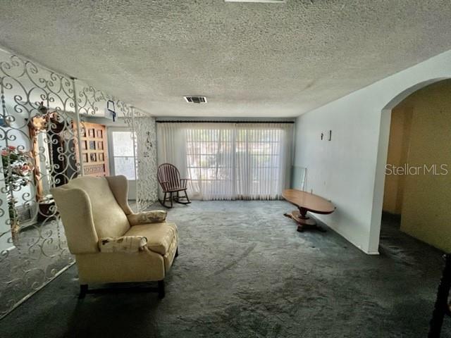 REGENCY PARK - Residential