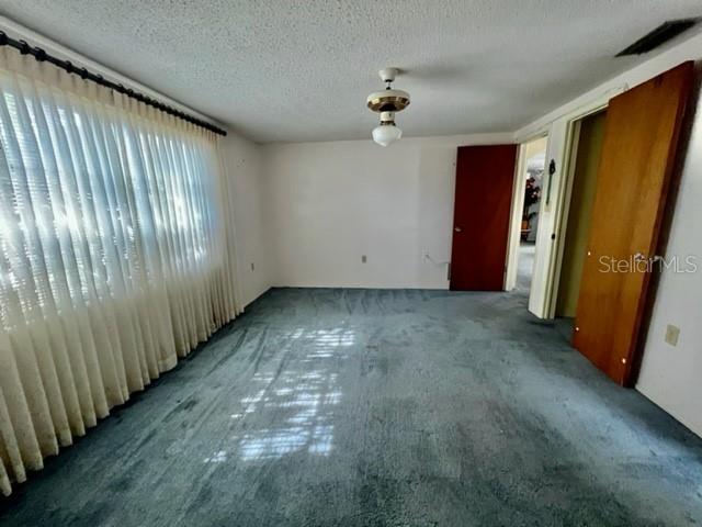 REGENCY PARK - Residential