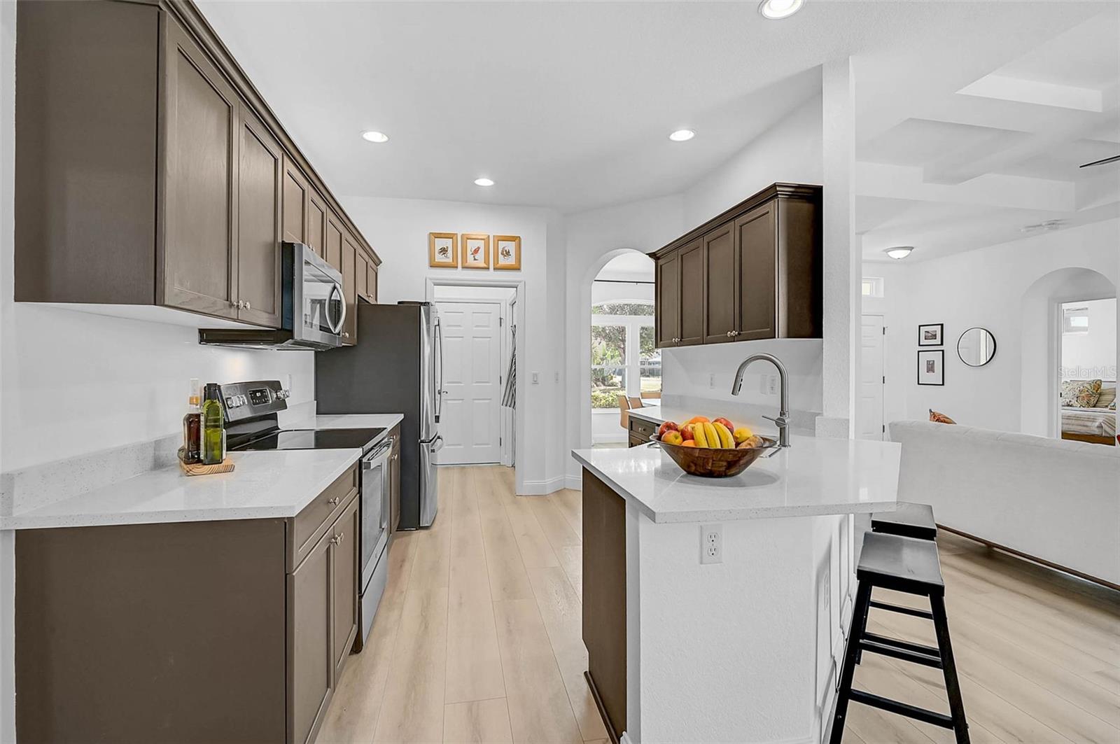 STERLING LAKE - Residential