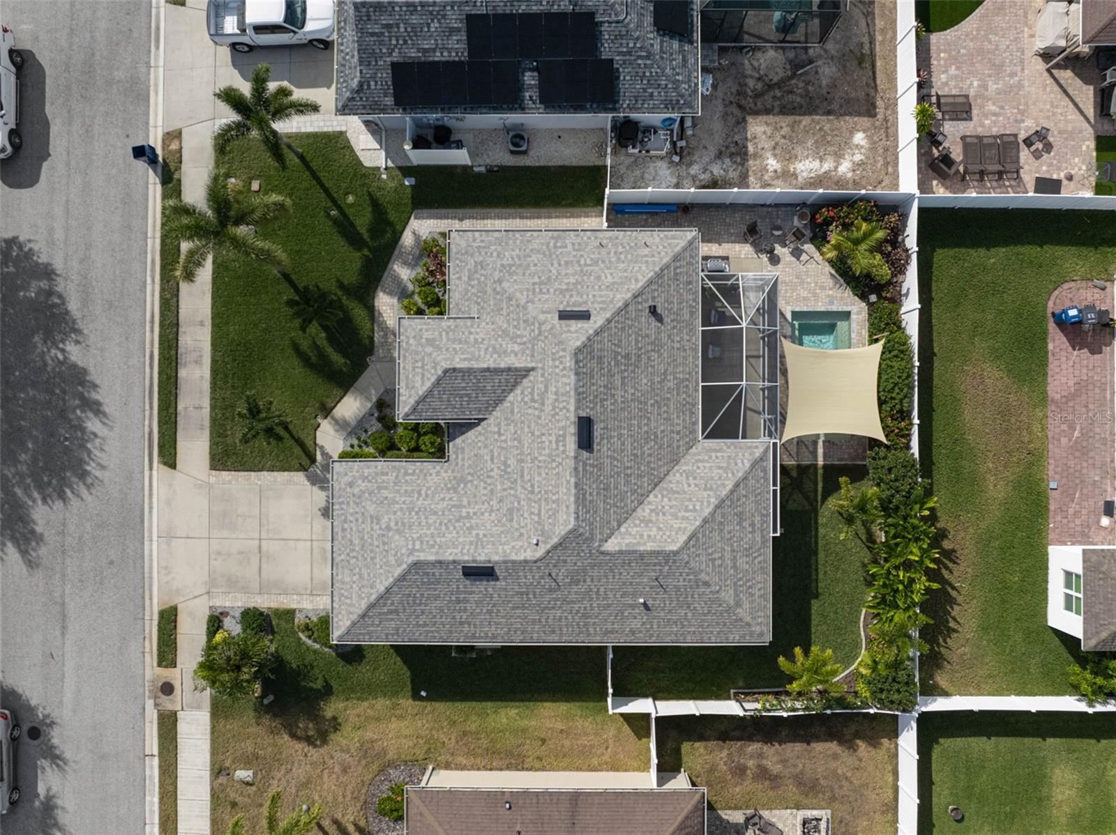 STERLING LAKE - Residential