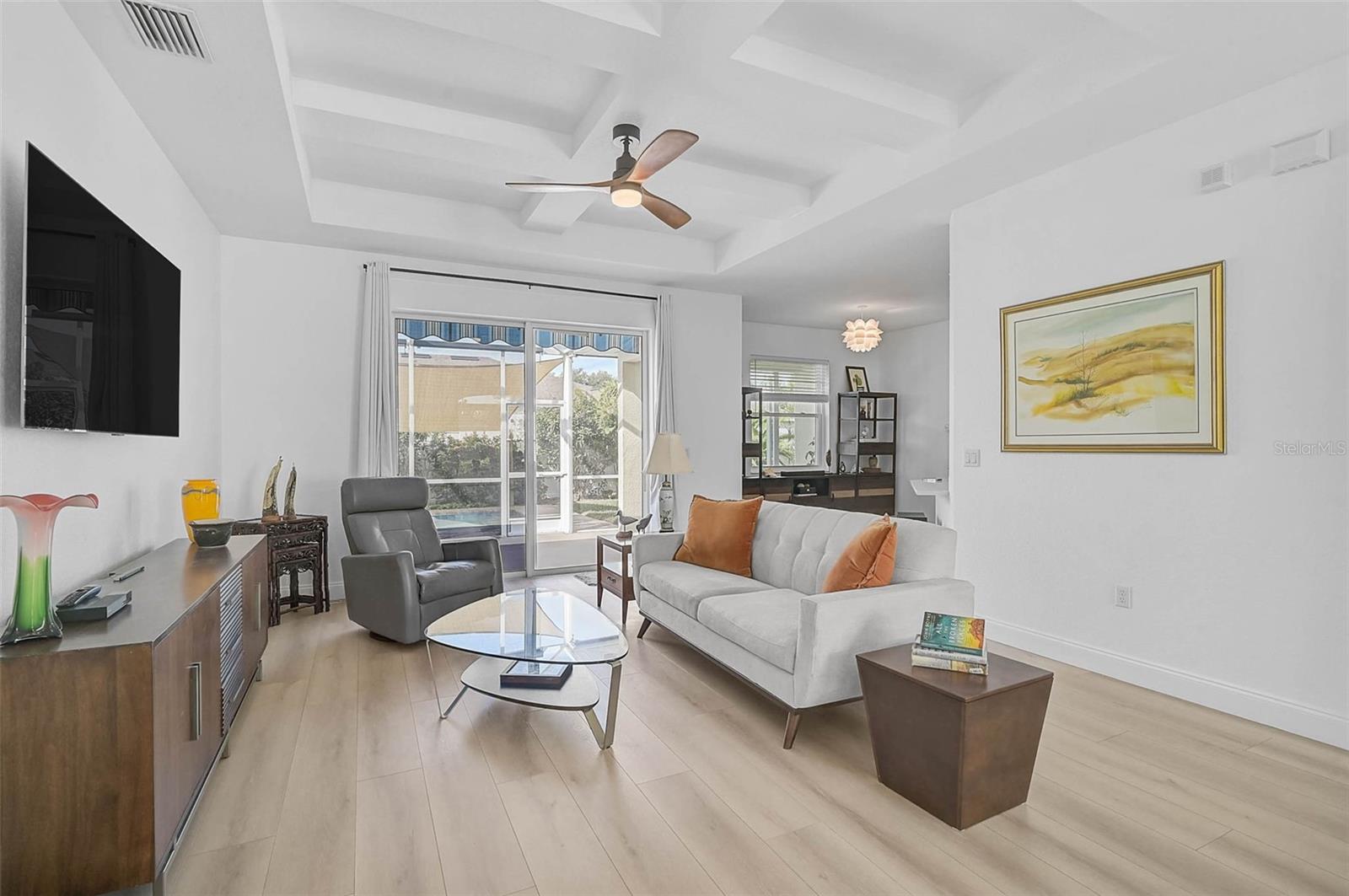 STERLING LAKE - Residential