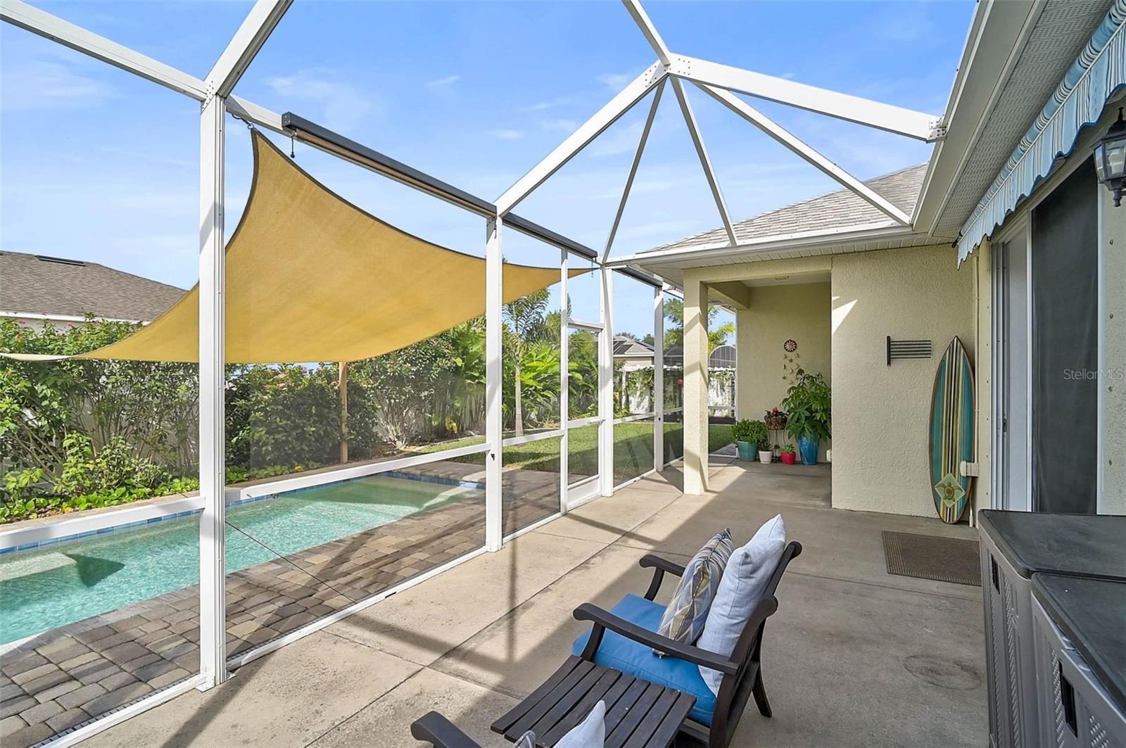 STERLING LAKE - Residential