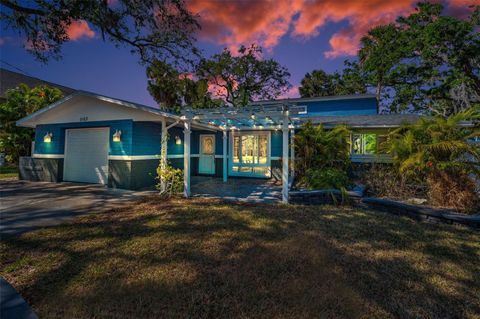 5153 BAY BOULEVARD PORT RICHEY FL 34668