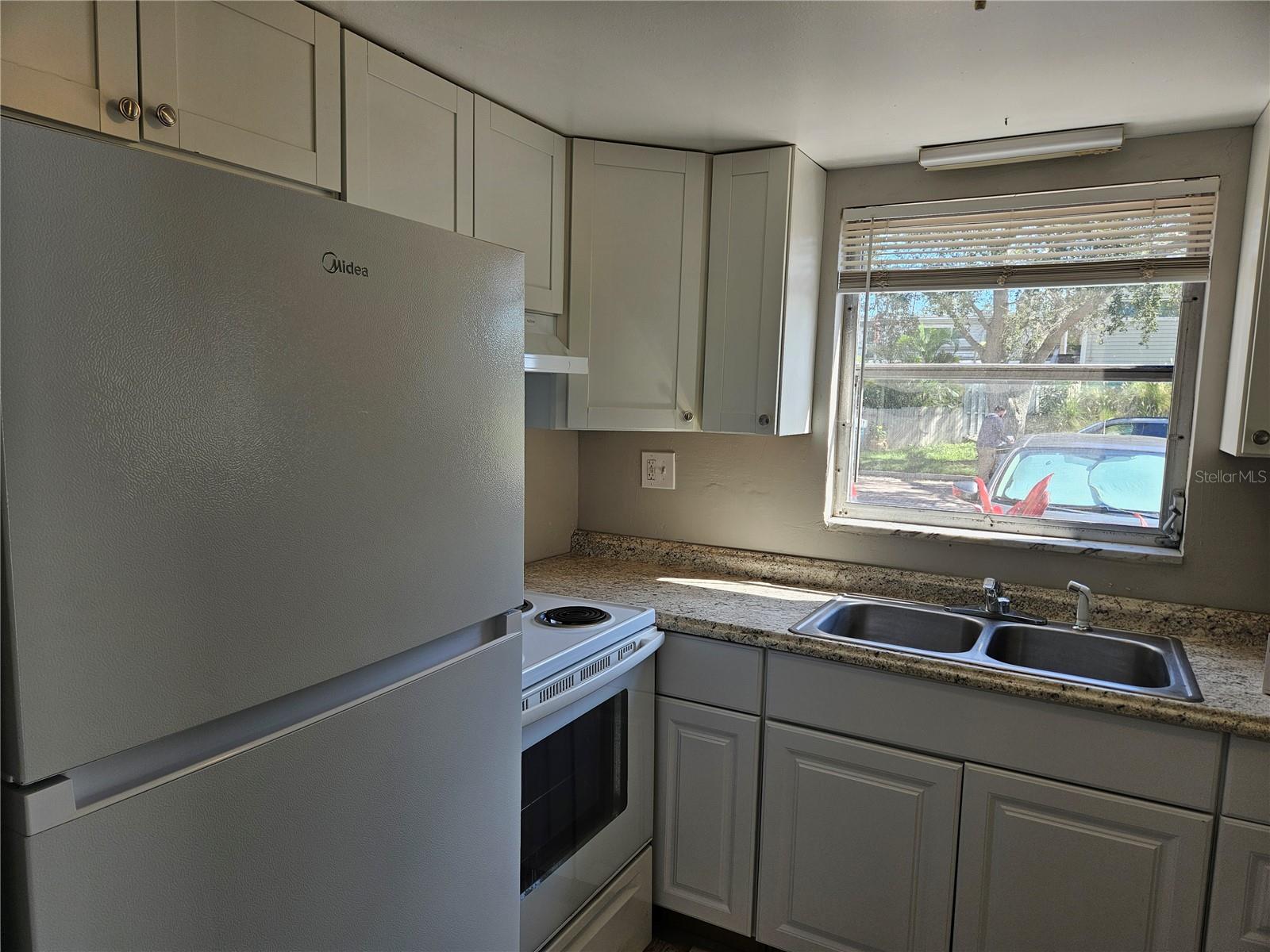 BOCA CEIGA PARK - Residential Lease