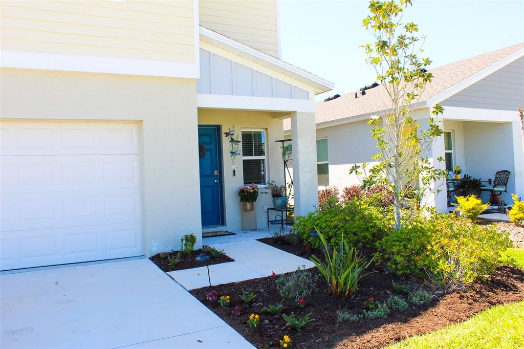 Photo of 12920 Wellspring Drive, Lithia, FL 33547 (MLS # TB8498697)