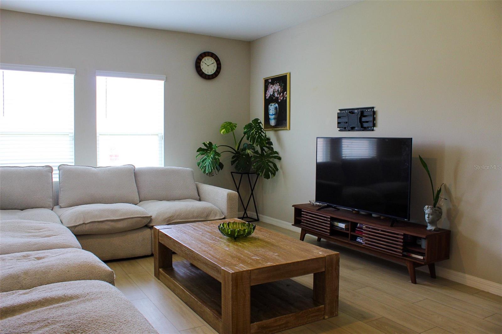 HAWKSTONE - Residential