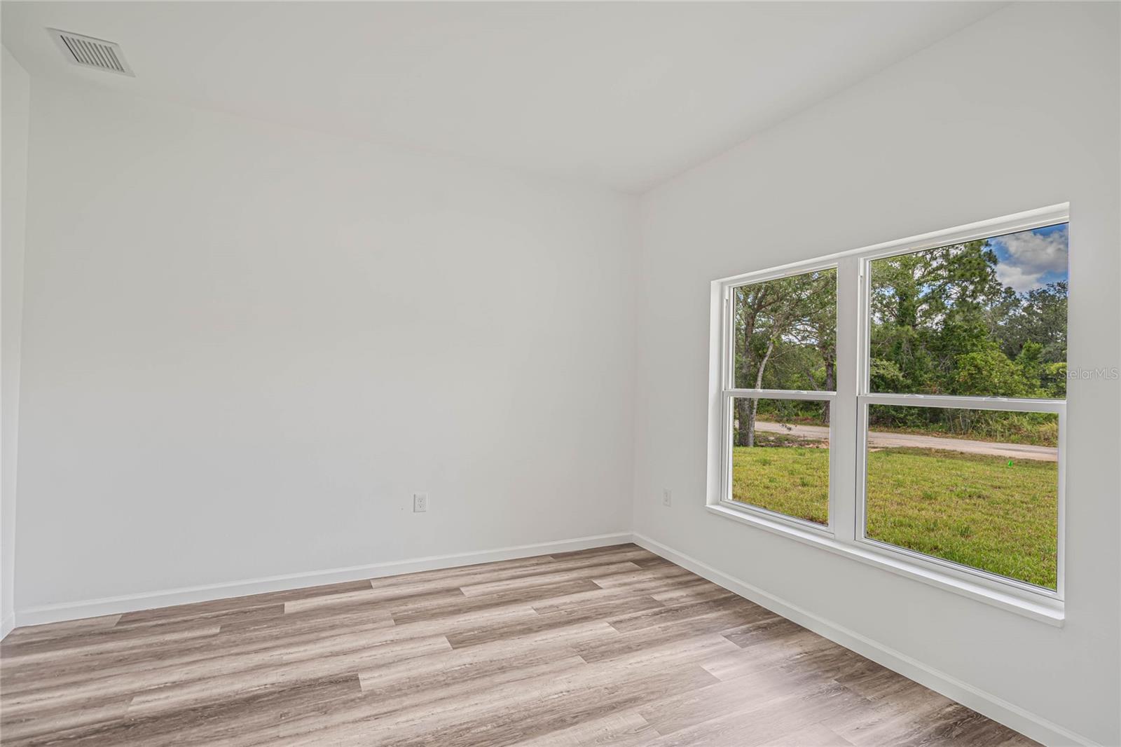 SUN N LAKE - Residential