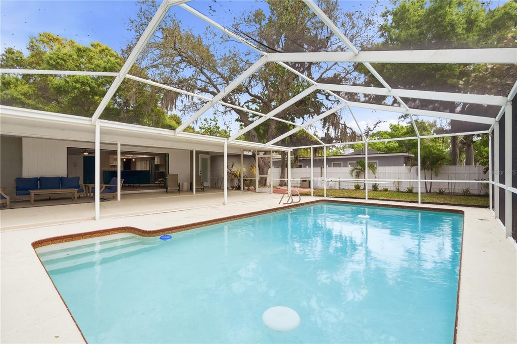 Photo of 13012 96th Avenue, Seminole, FL 33776 (MLS # TB8485518)