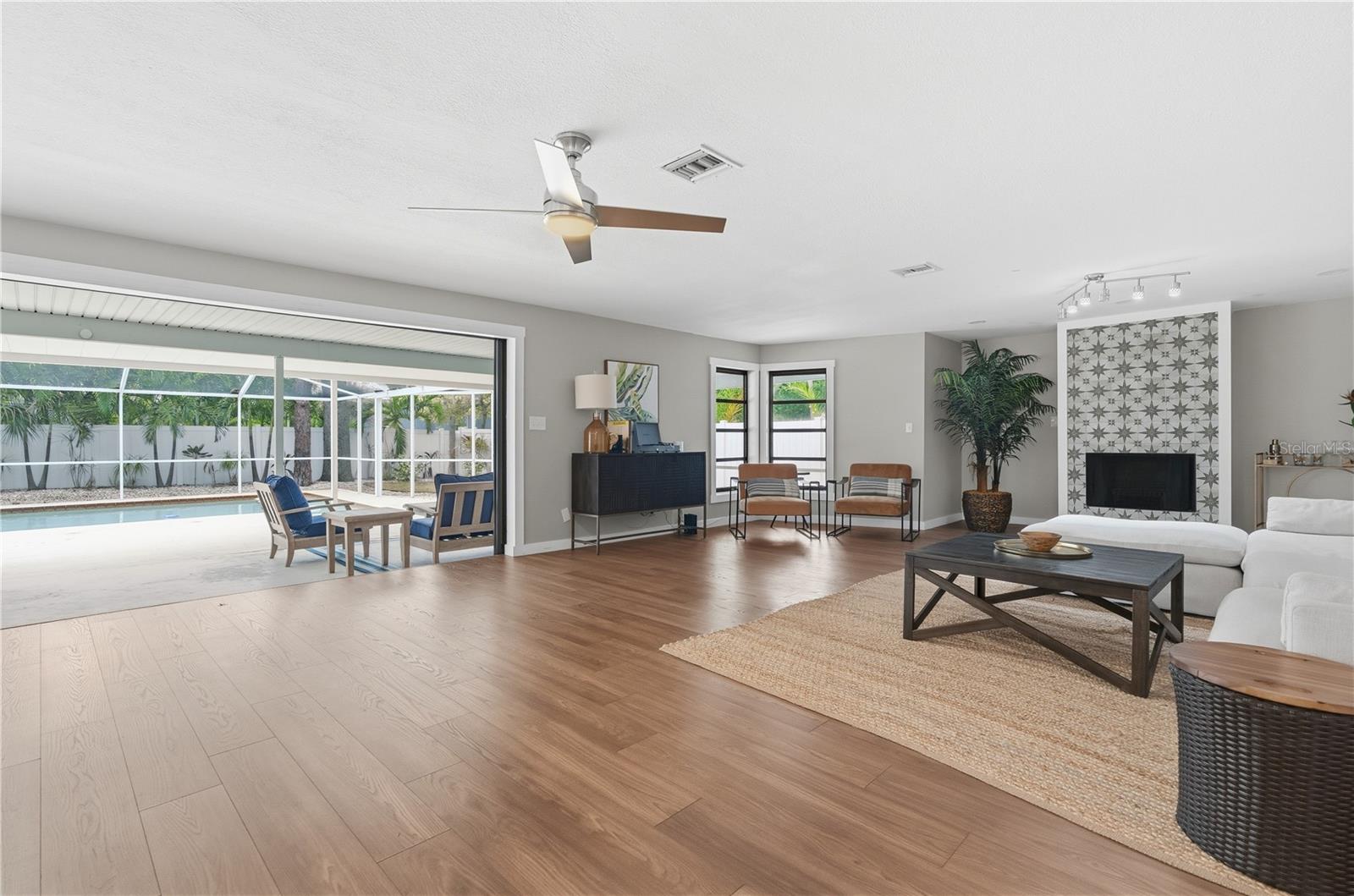 ALSTON HEIGHTS 4 - Residential