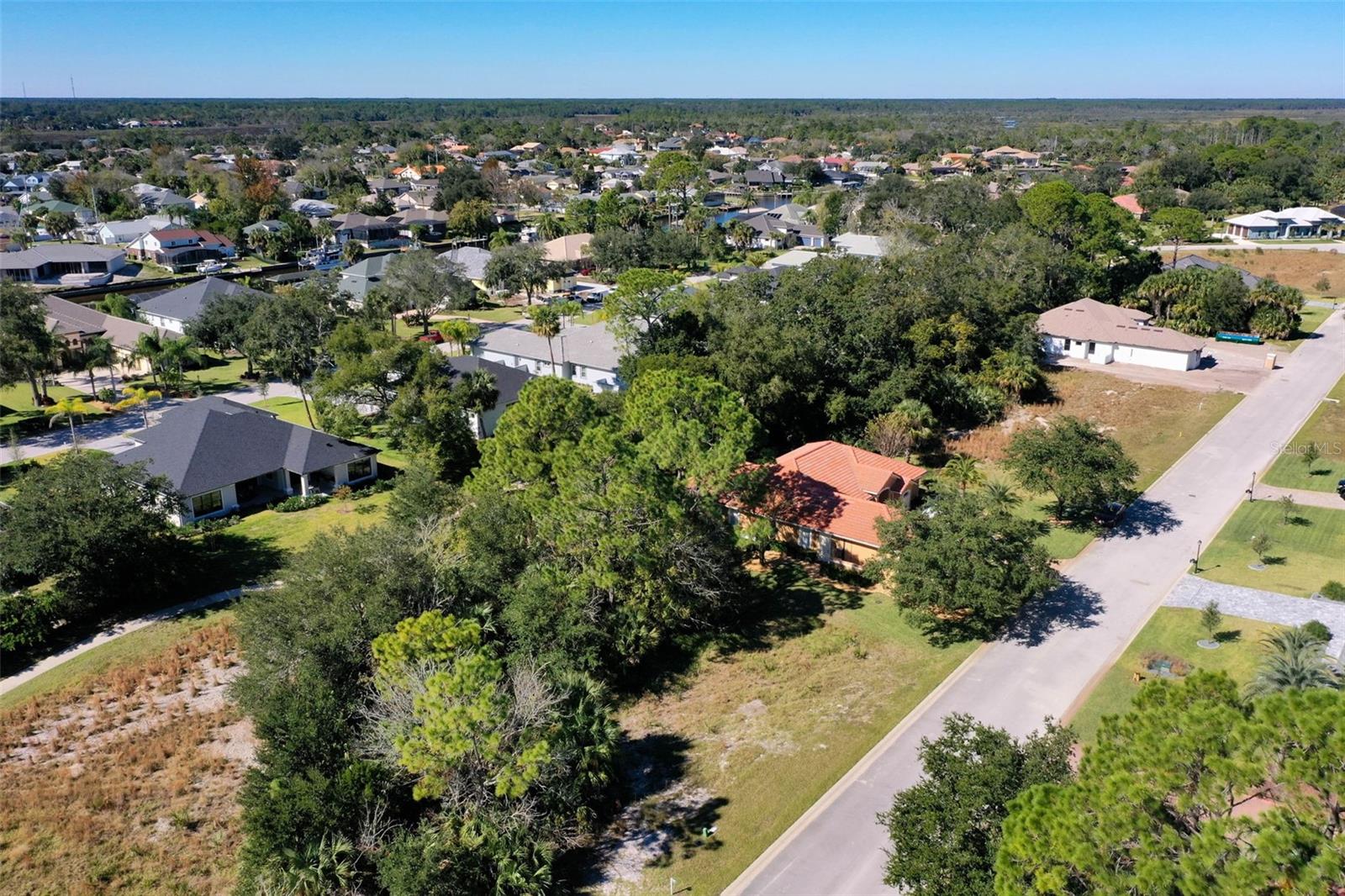 SANCTUARY SUB - Land