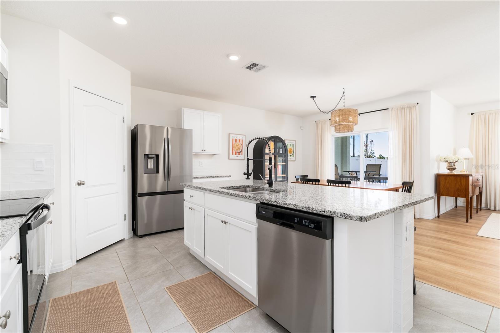 COASTAL WOODS - Residential