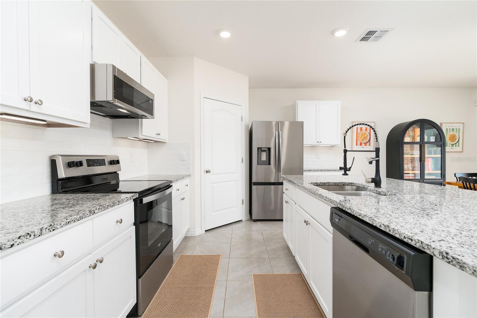 COASTAL WOODS - Residential