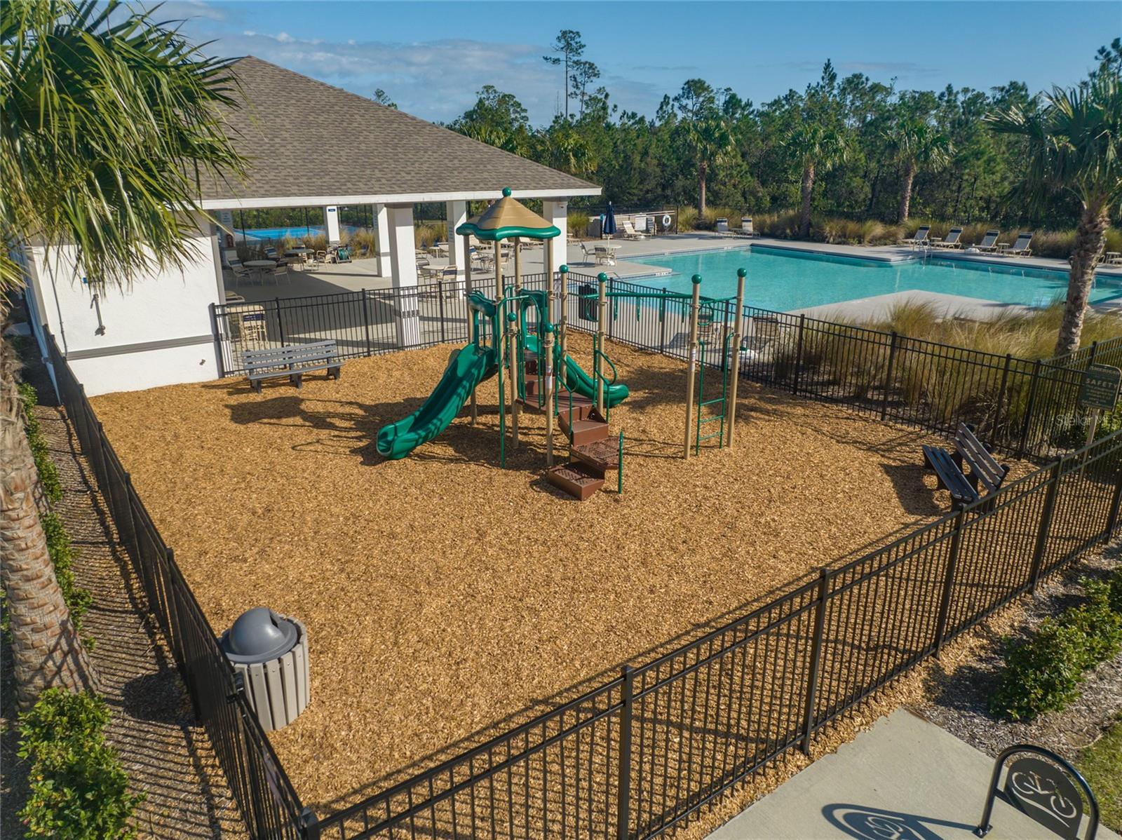 COASTAL WOODS - Residential