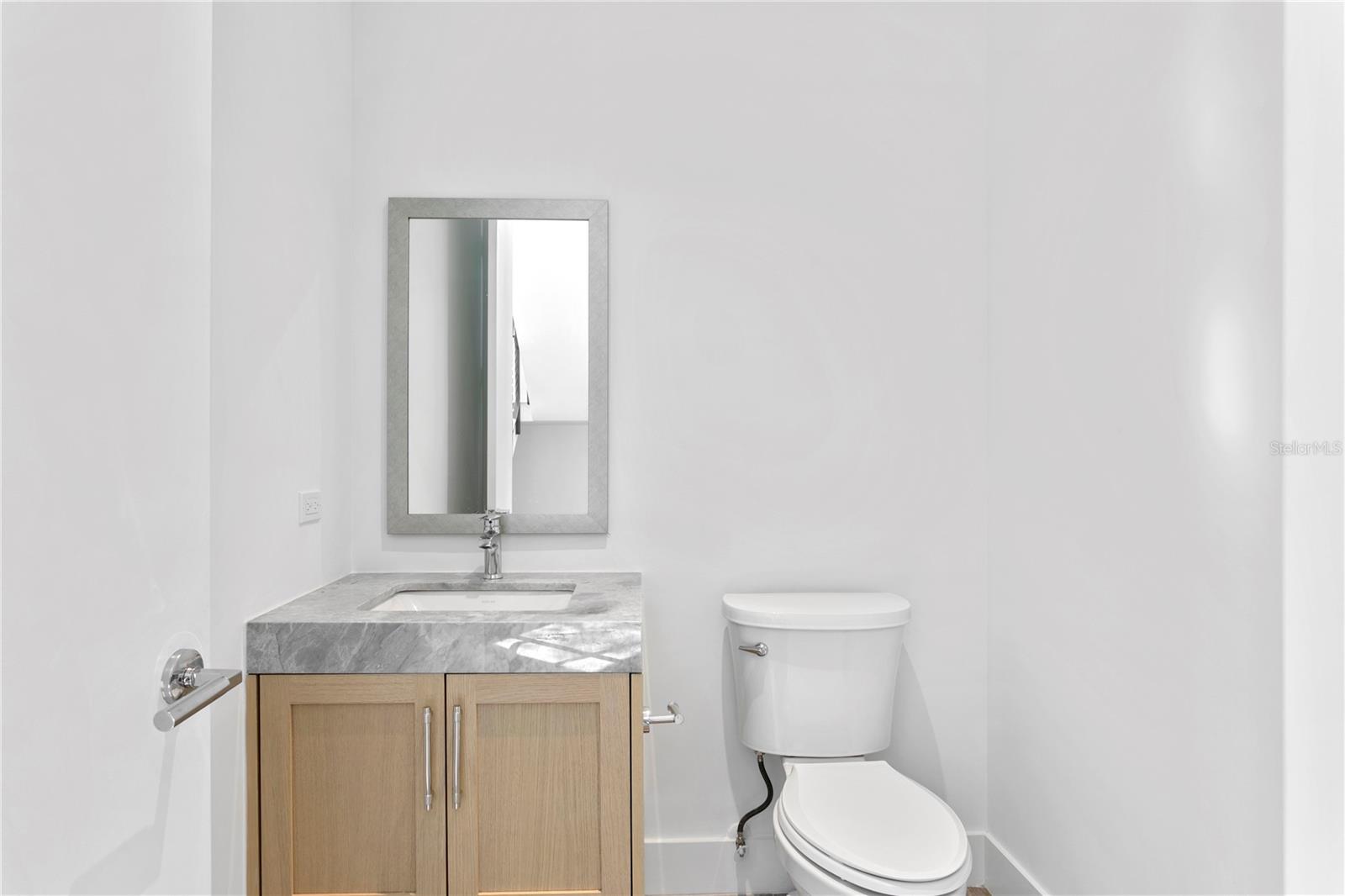 RITZ-CARLTON RESIDENCES - Residential