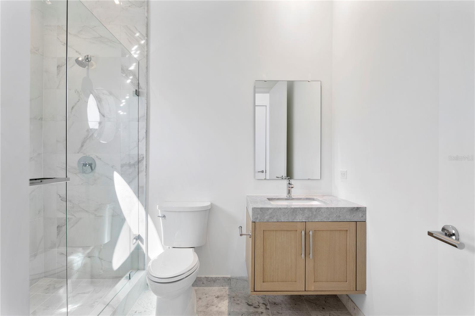 RITZ-CARLTON RESIDENCES - Residential