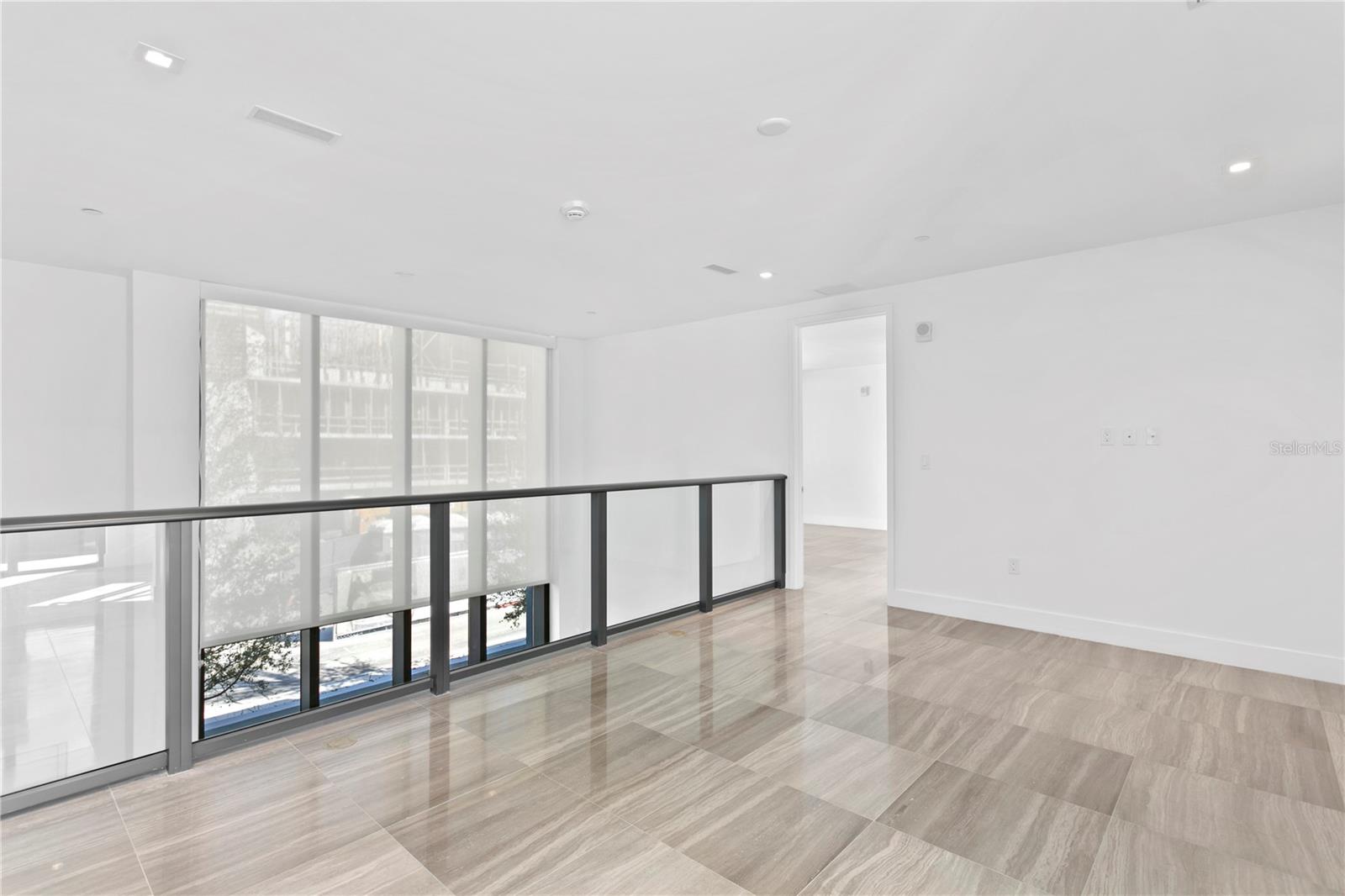 RITZ-CARLTON RESIDENCES - Residential