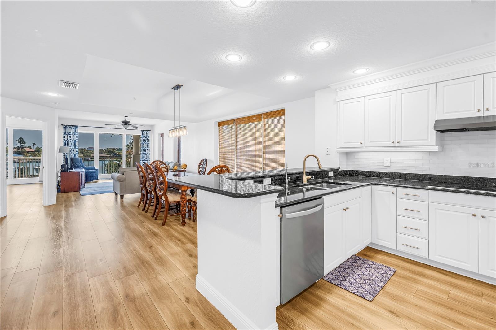 BELLA MARGUERITE CONDO - Residential