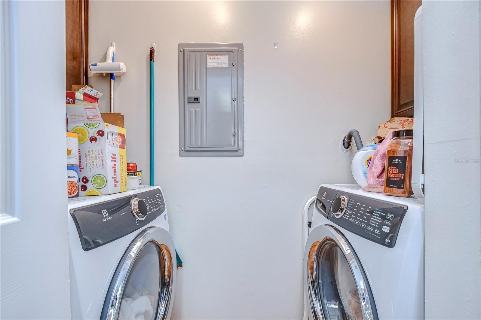 EASTWOOD SHORES 2 PH 1 - Residential Lease