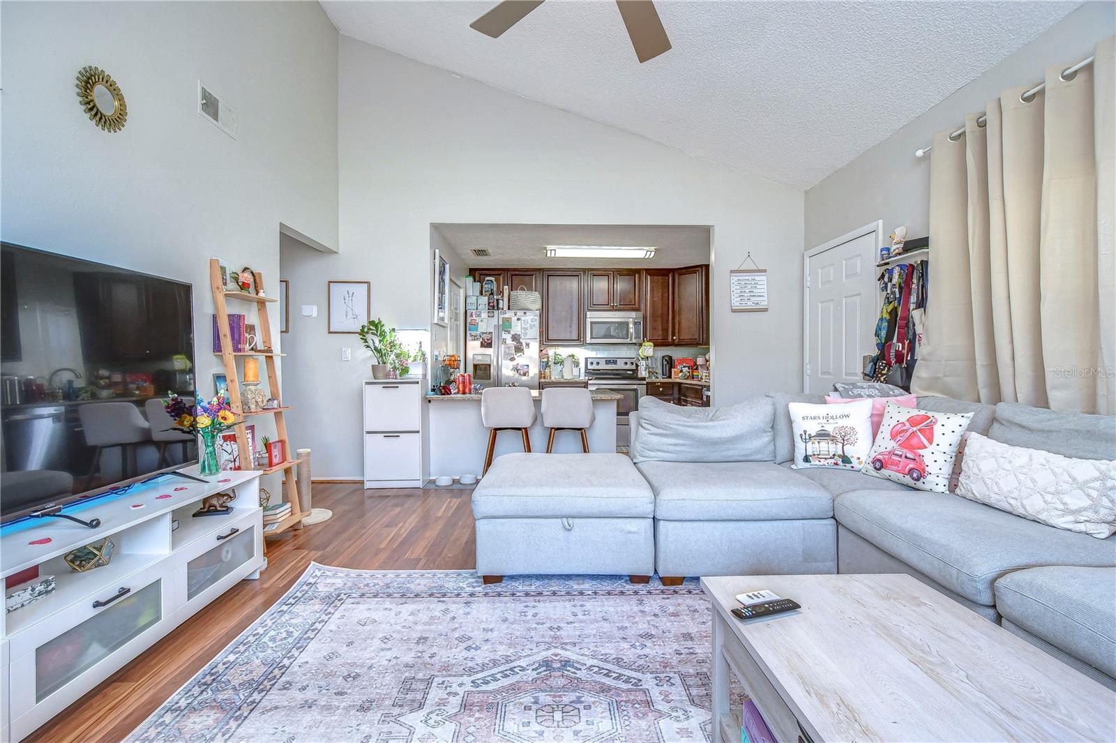 EASTWOOD SHORES 2 PH 1 - Residential Lease