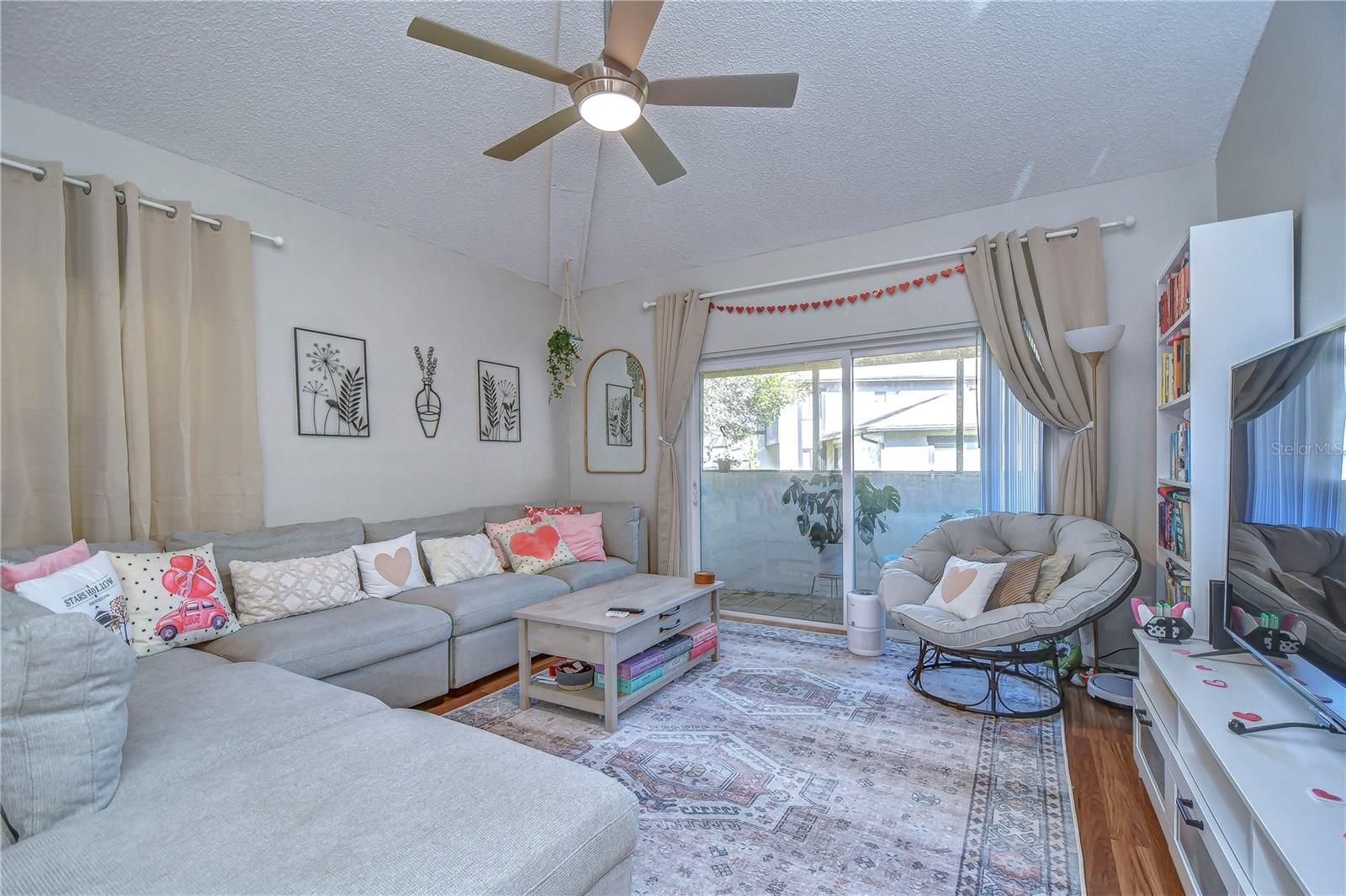 EASTWOOD SHORES 2 PH 1 - Residential Lease