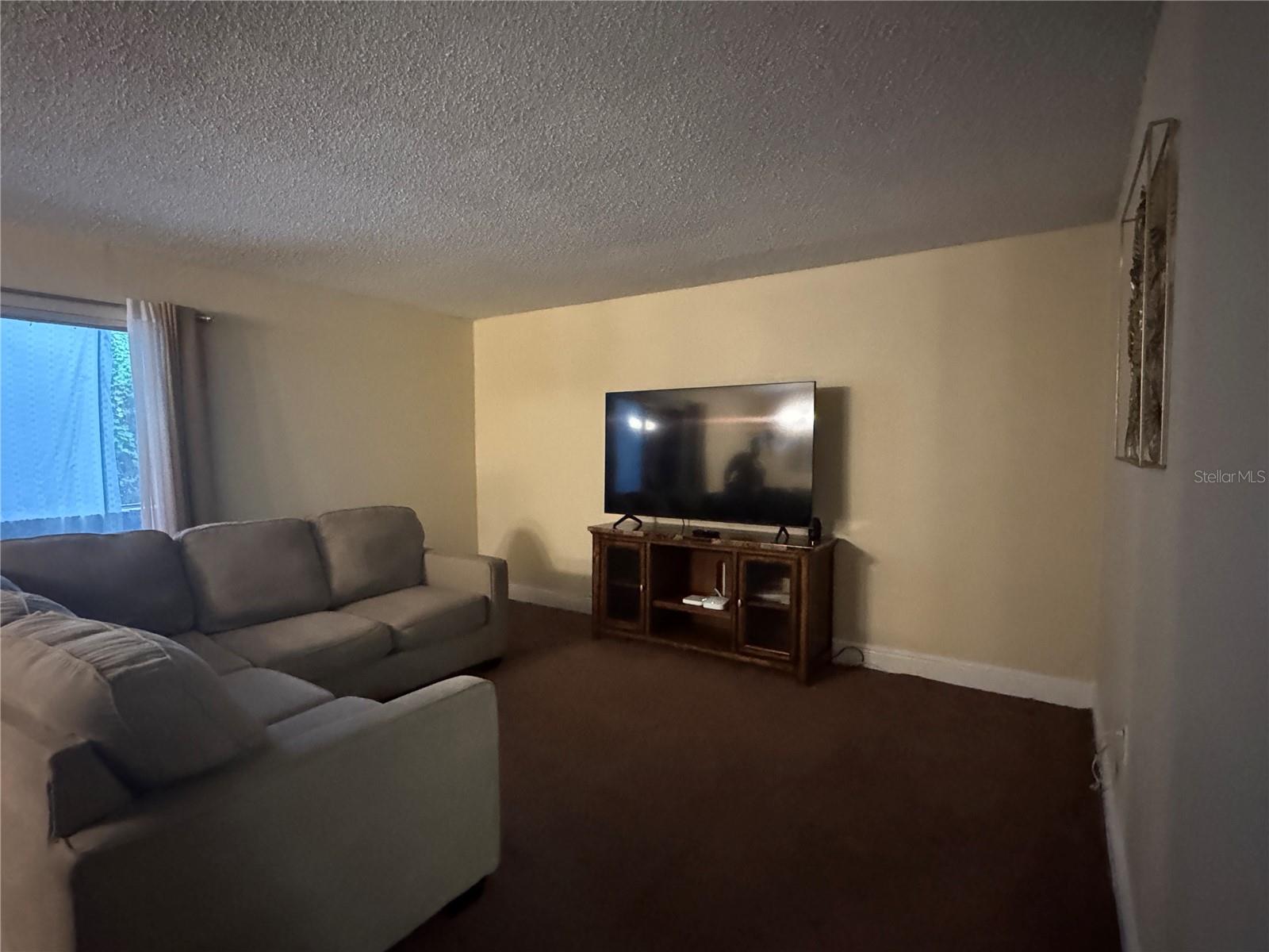 MILLENNIUM PALMS - Residential Lease