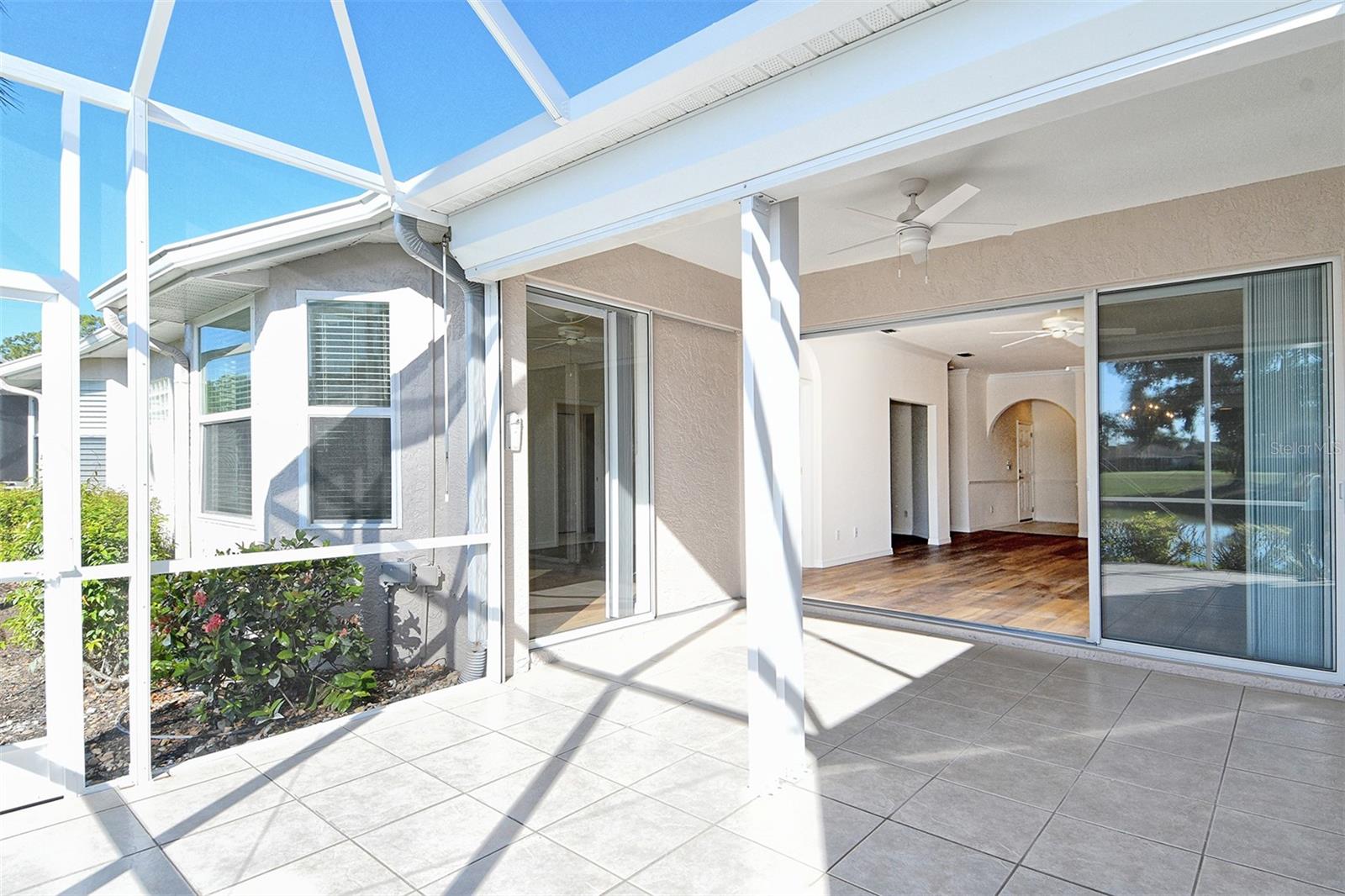 HERITAGE OAKS GOLF & COUNTRY CLUB - Residential