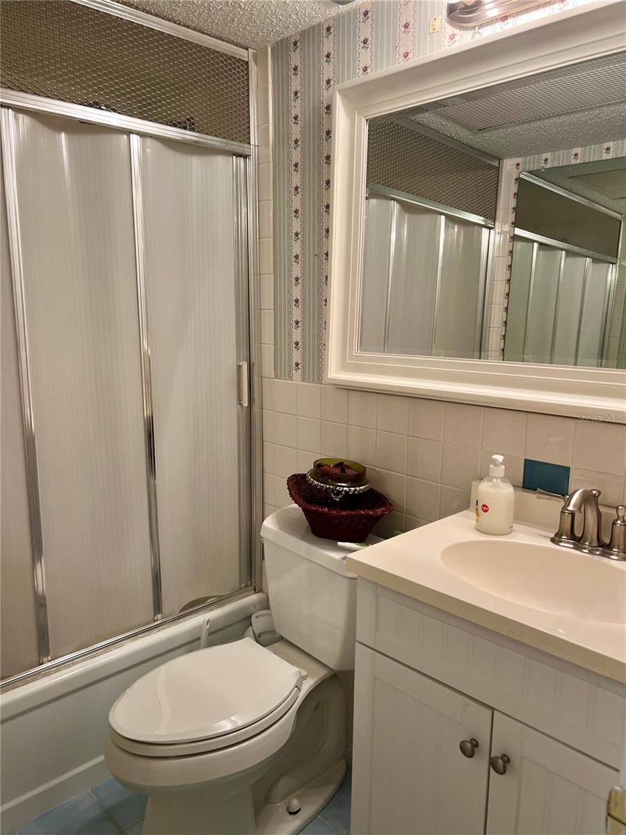 IMPERIAL EMBASSY CONDO - Residential