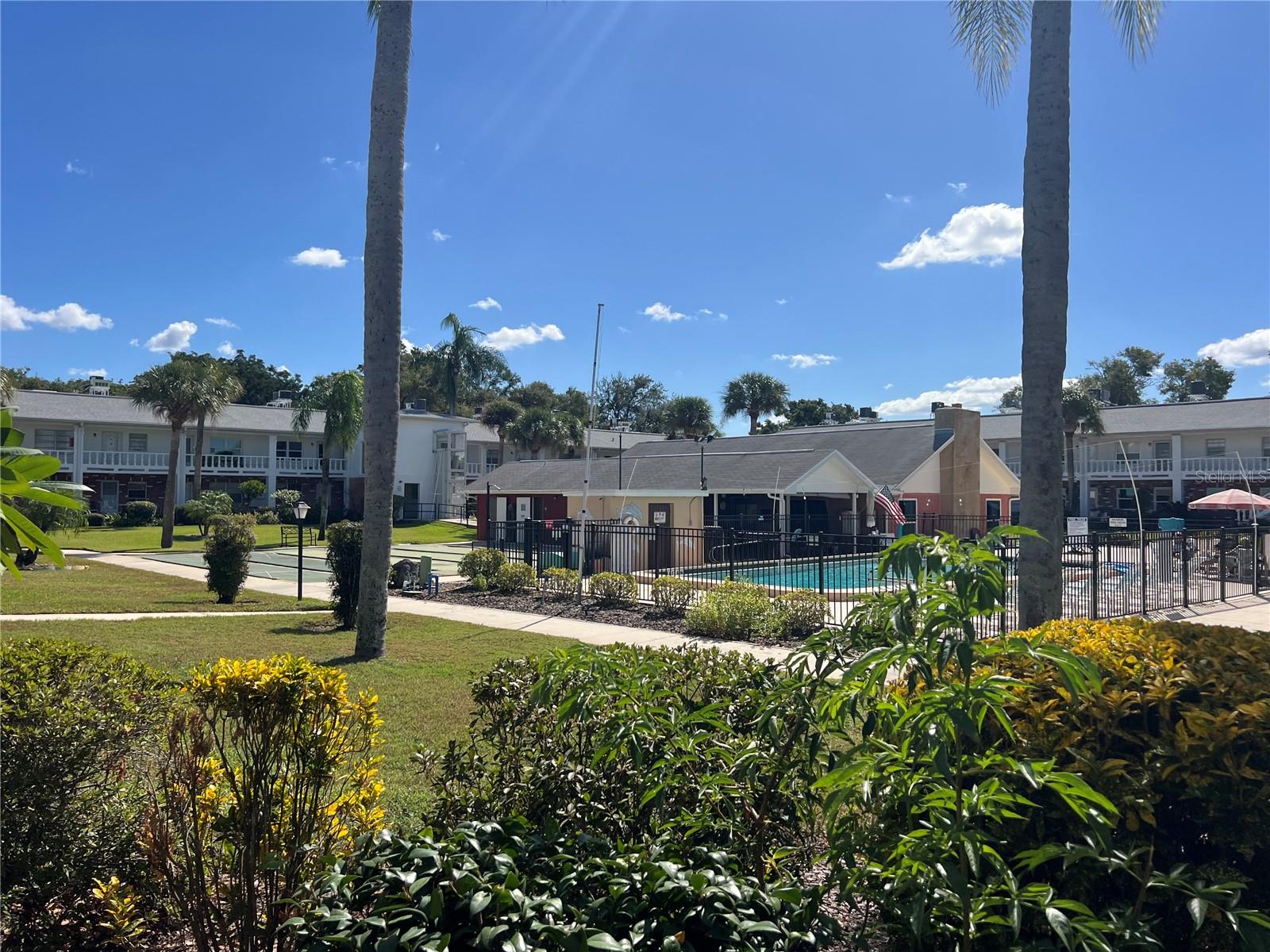 IMPERIAL EMBASSY CONDO - Residential