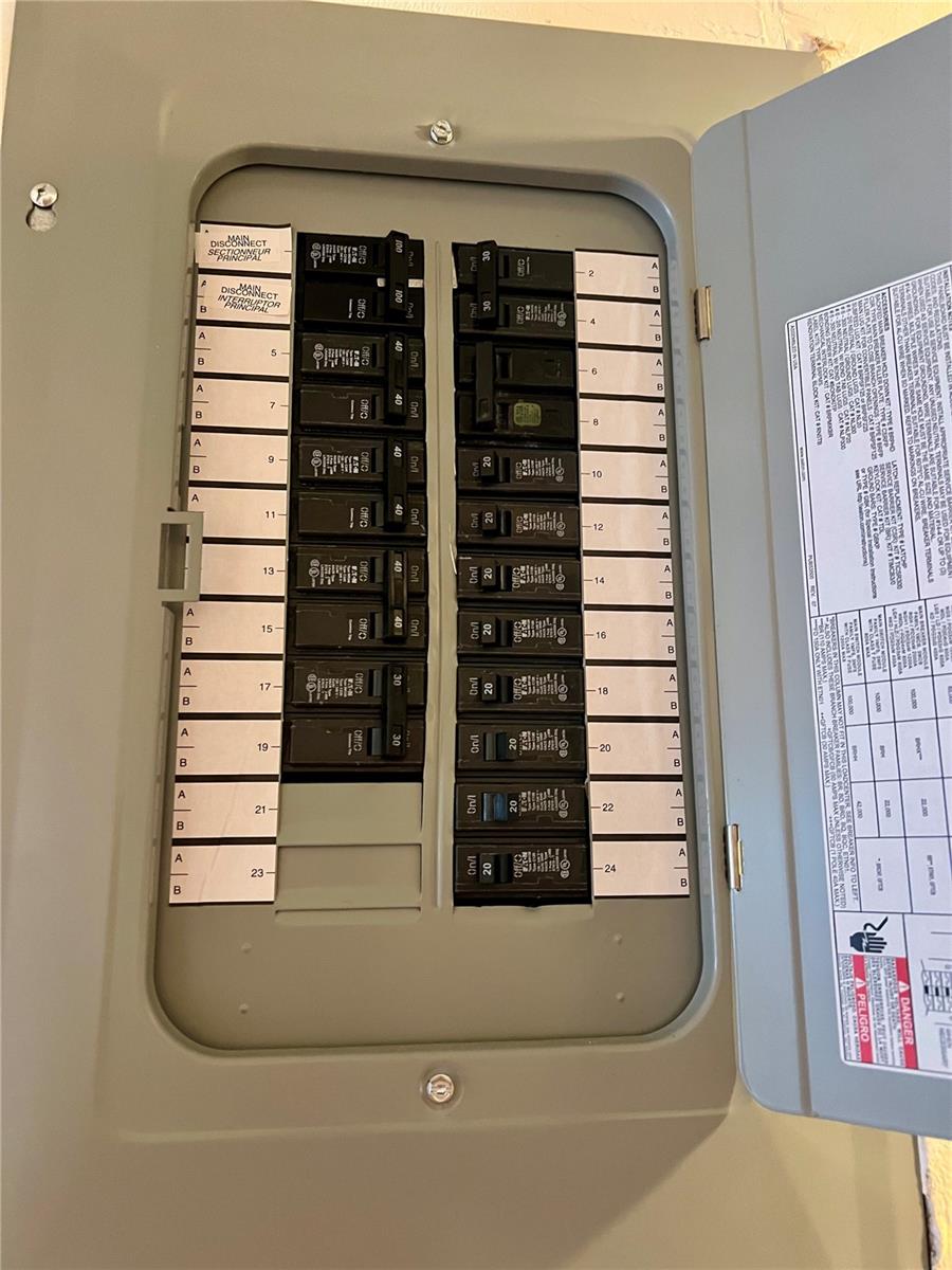 IMPERIAL EMBASSY CONDO - Residential