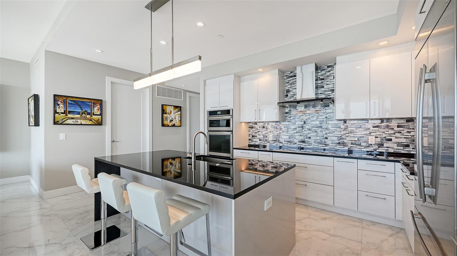 VUE SARASOTA BAY - Residential