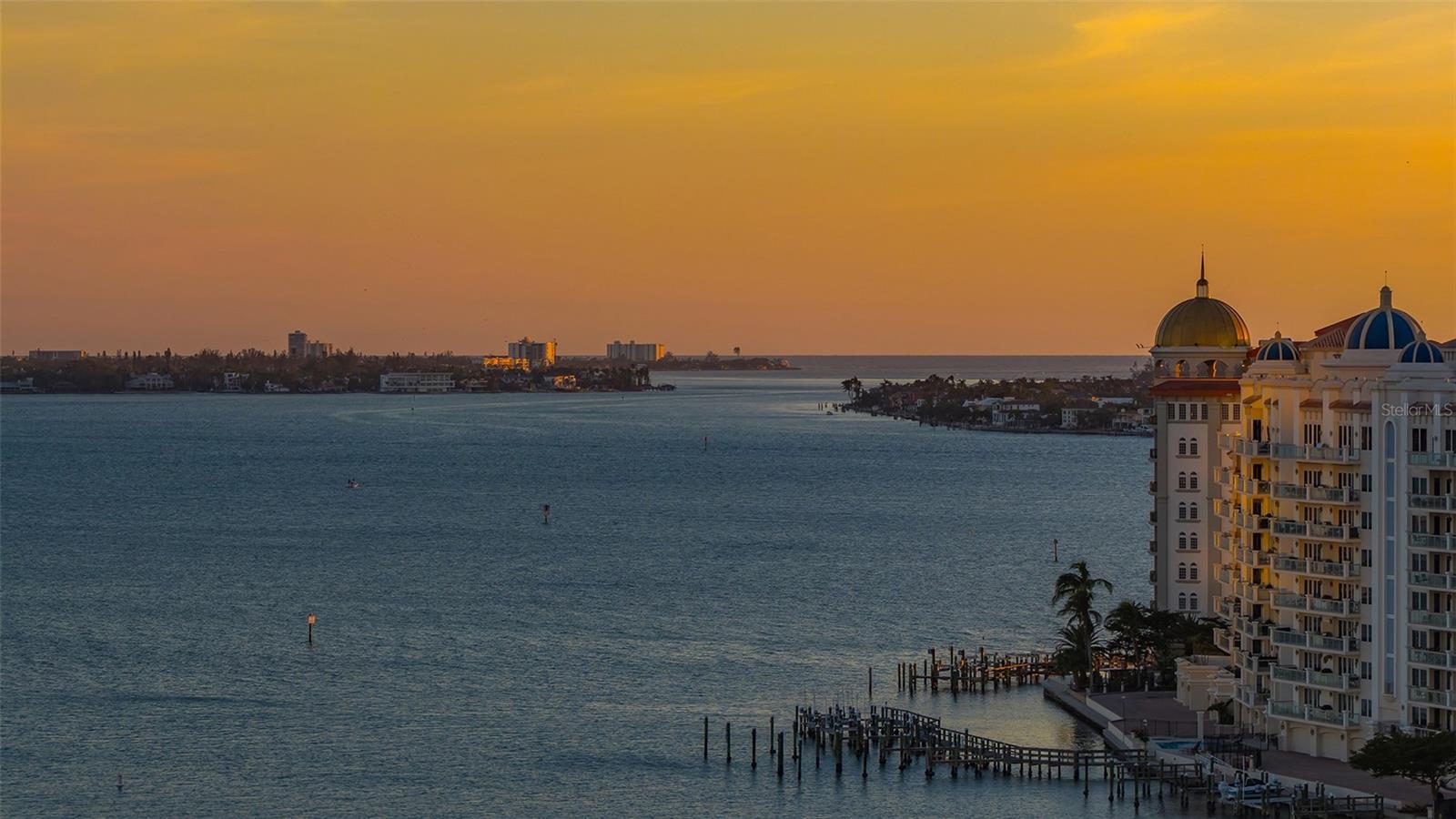 VUE SARASOTA BAY - Residential