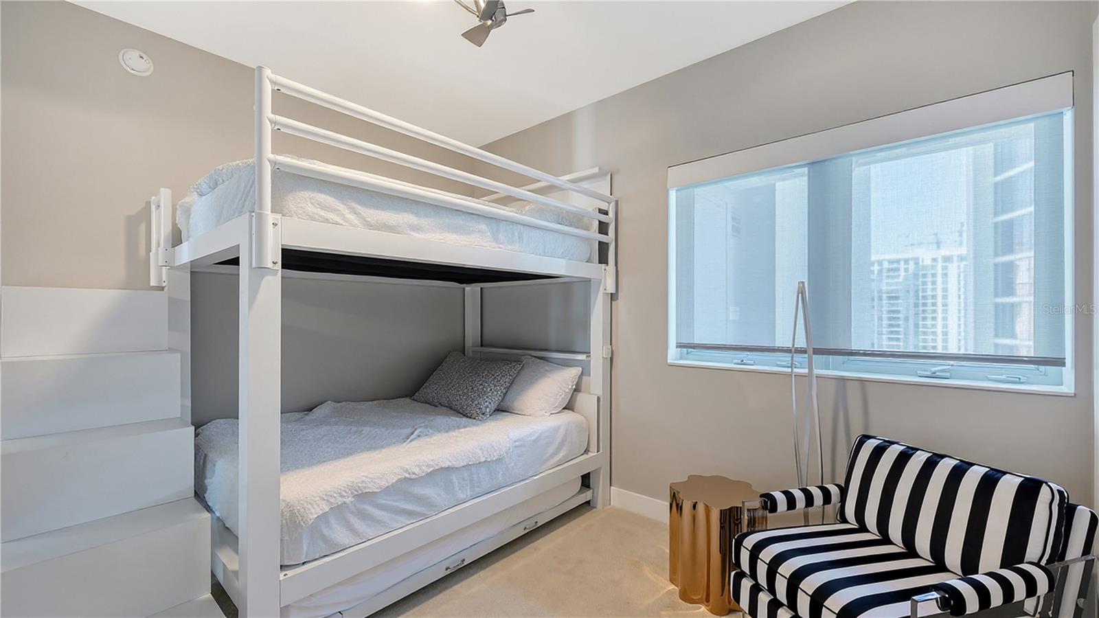 VUE SARASOTA BAY - Residential