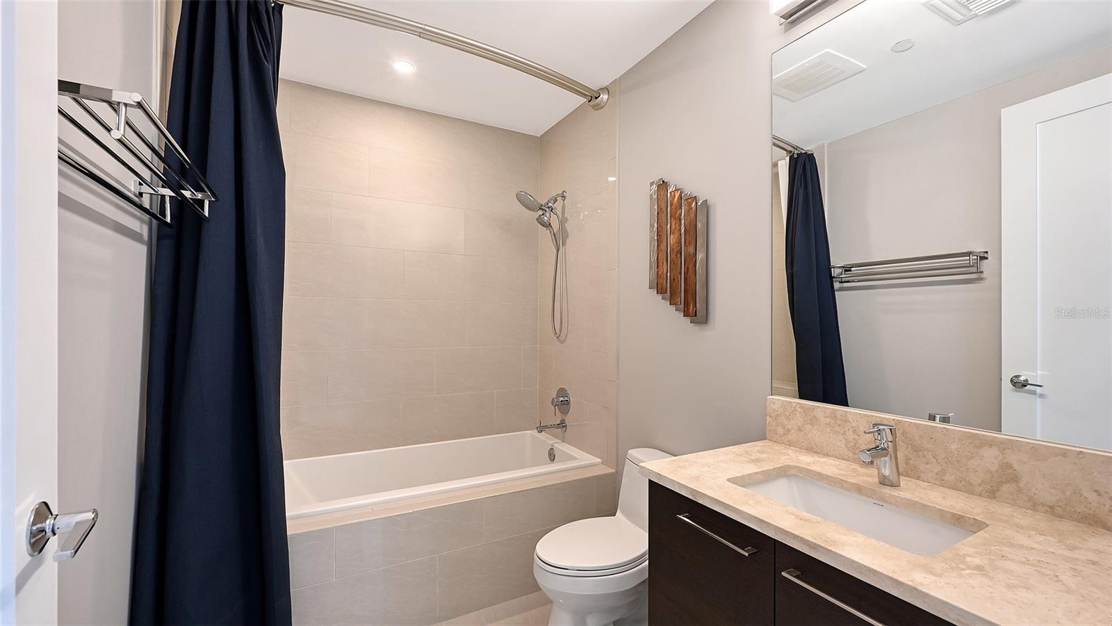 VUE SARASOTA BAY - Residential