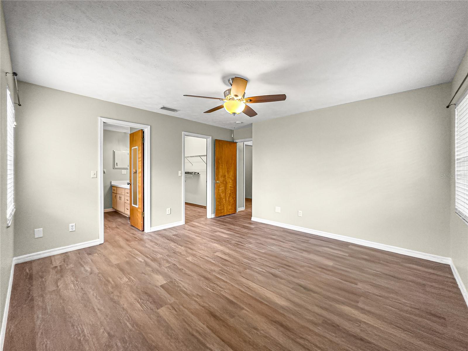 HAWKS POINT - Residential Lease