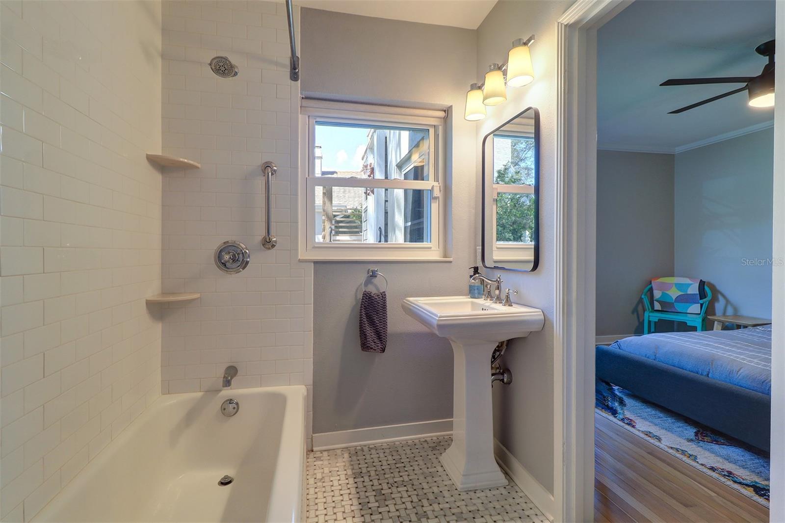 SNELLS C PERRY NORTH SHORE ADD REV REP - Residential