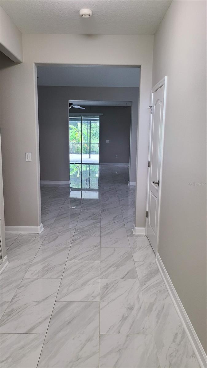 LIVE OAK PRESERVE PH 2A-VILLAG - Residential Lease