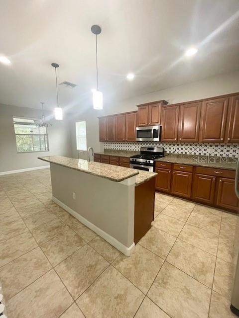 LIVE OAK PRESERVE PH 2A-VILLAG - Residential Lease