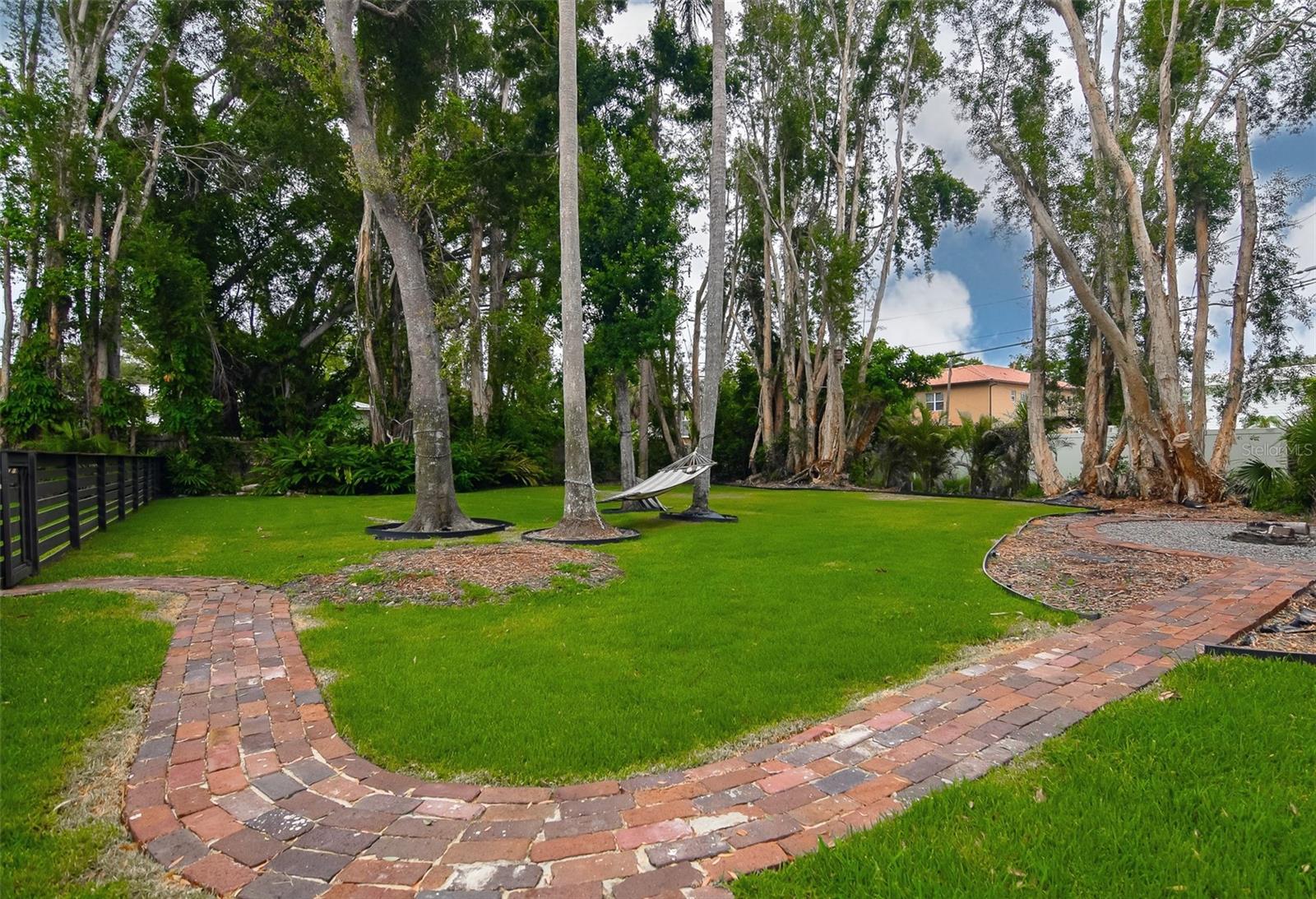 PASADENA ON THE GULF SEC B - Residential