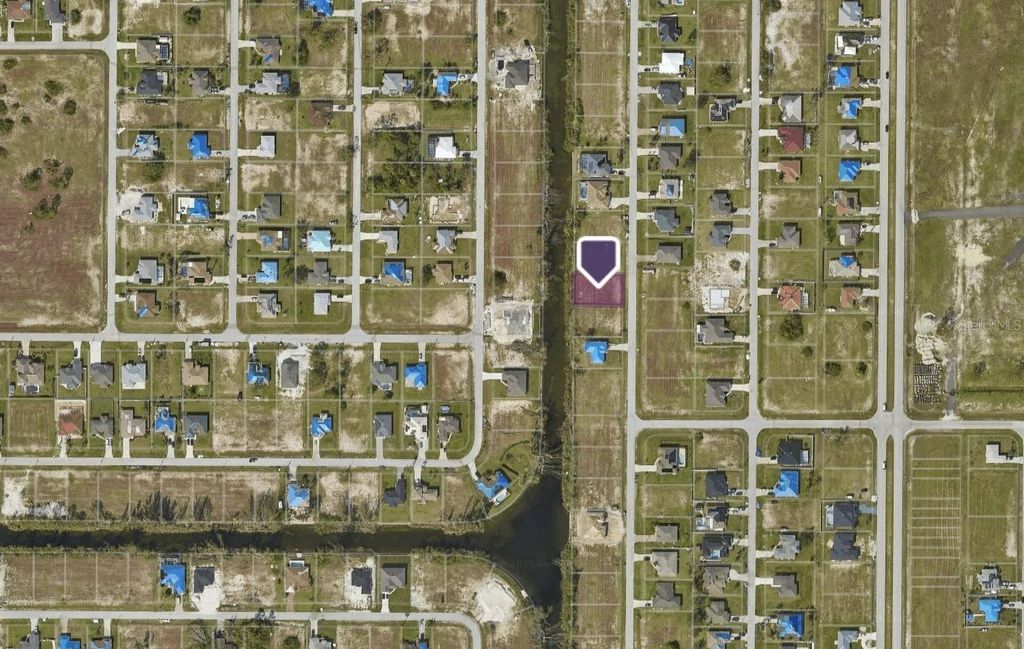 Photo of 2116 NW 17th Avenue, Cape Coral, FL 33993 (MLS # GC534660)