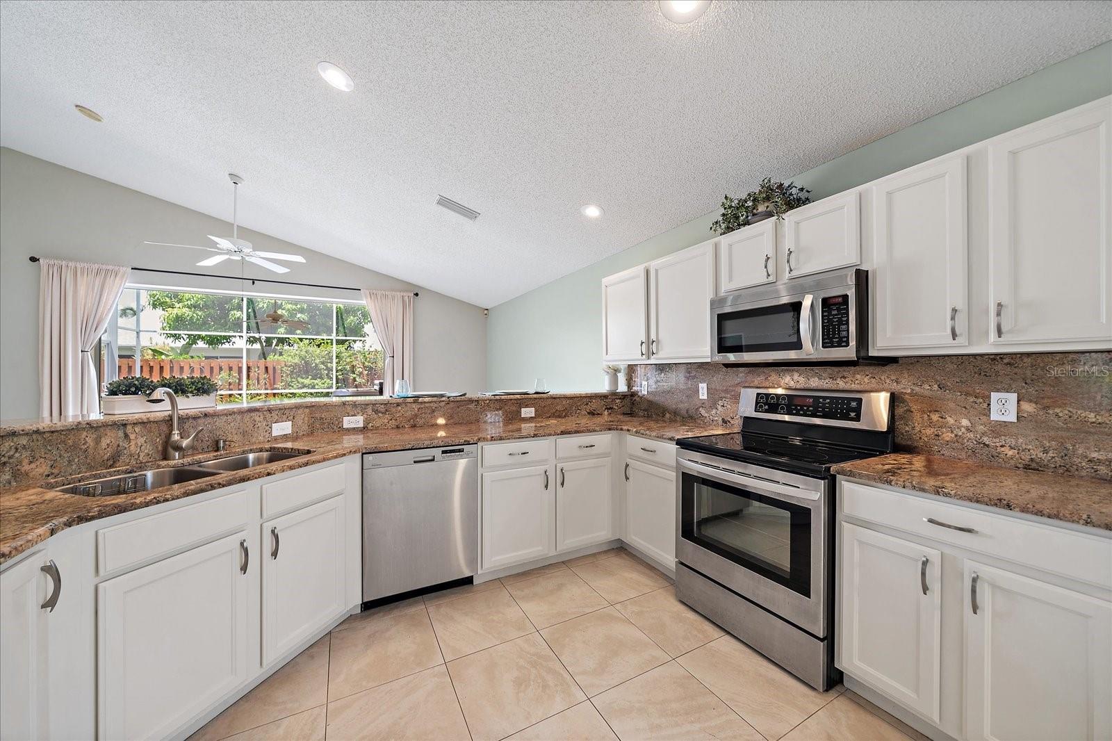 VILLAGE AT BEEKMAN PLACE 2 - Residential