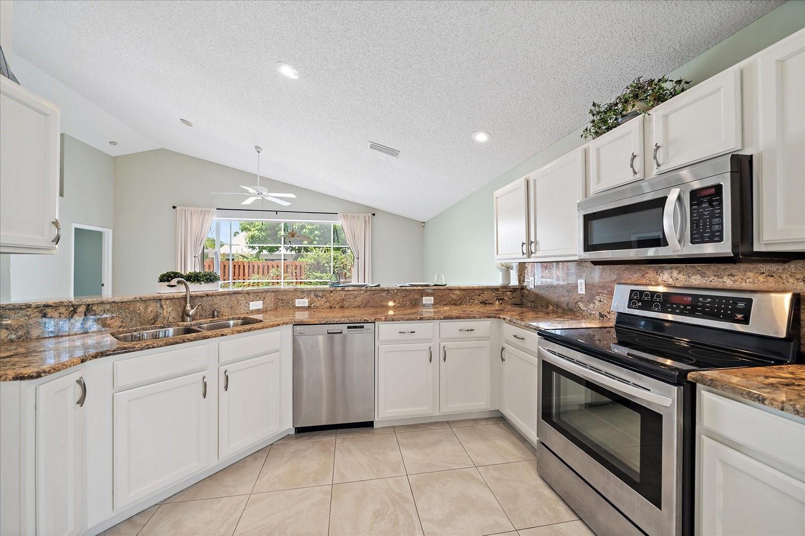 VILLAGE AT BEEKMAN PLACE 2 - Residential