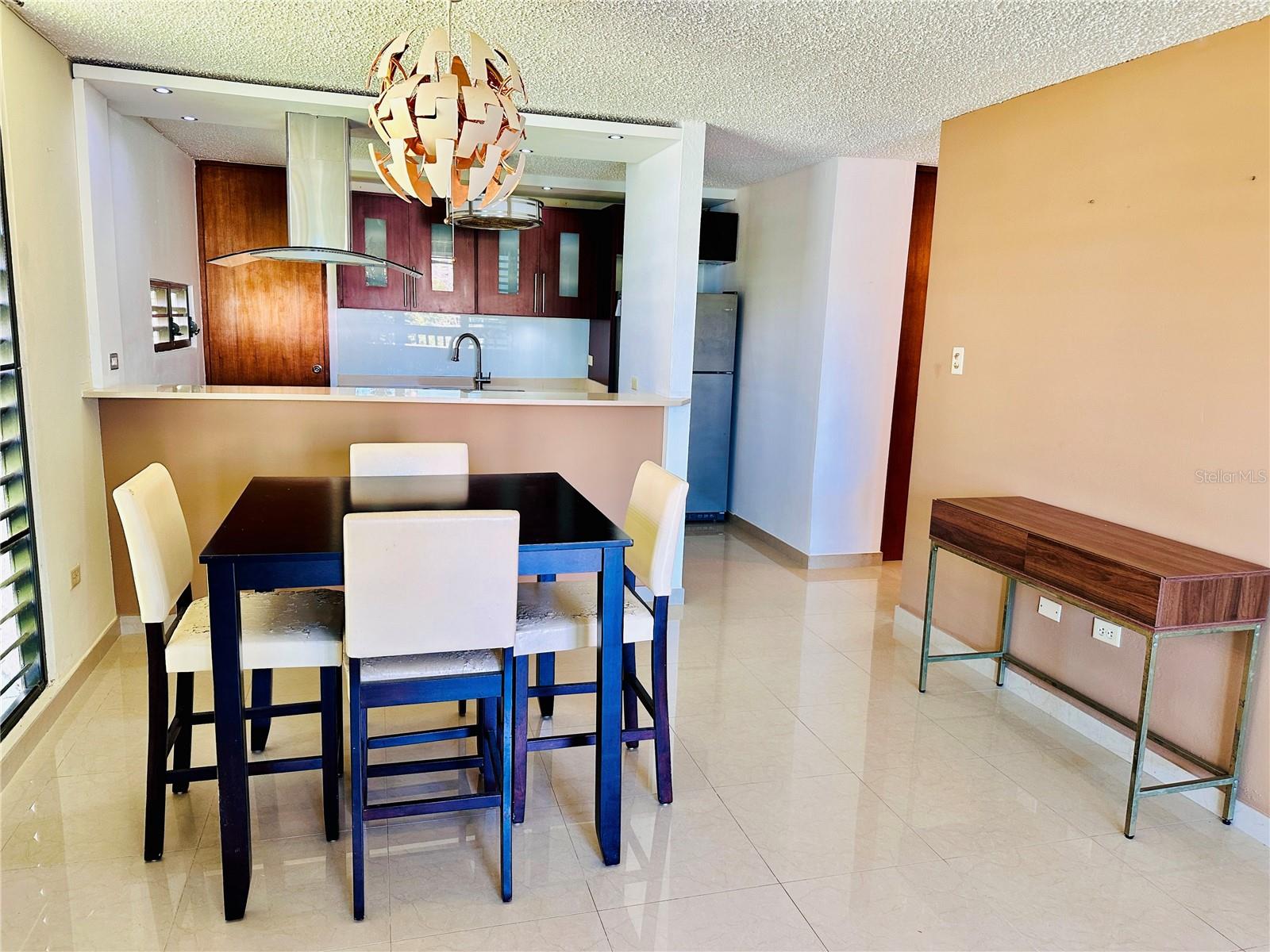 COND. VILLA MARINA - Residential